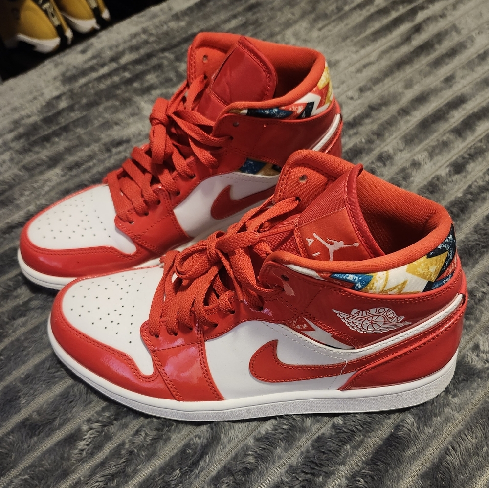 Jordan 1 mid retro 'Barcelona Sweater'